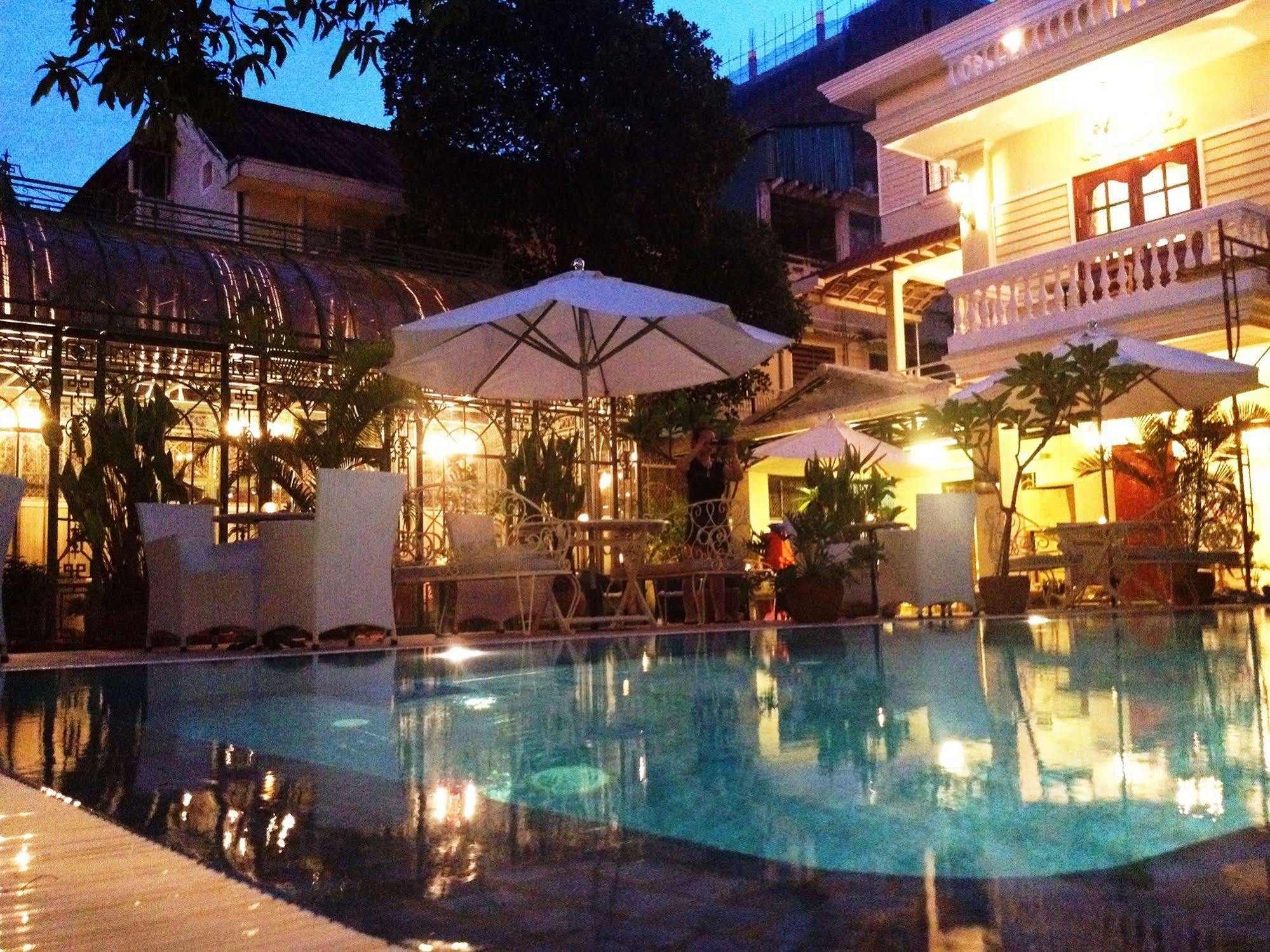 Villa Paradiso Phnom Penh Exterior photo