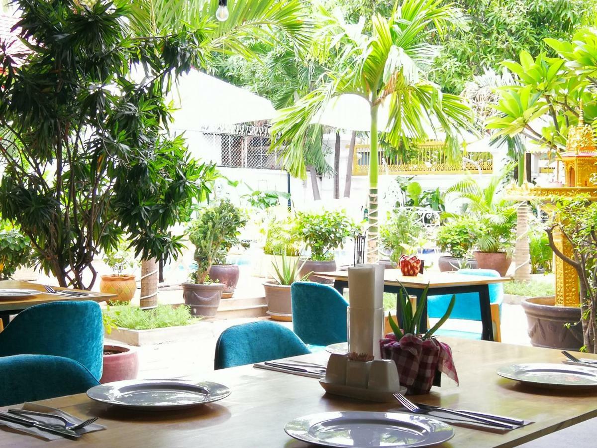 Villa Paradiso Phnom Penh Exterior photo